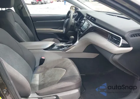 2018 Toyota Camry Le from USA, damaged, VIN 4T1B11HK8JU650833